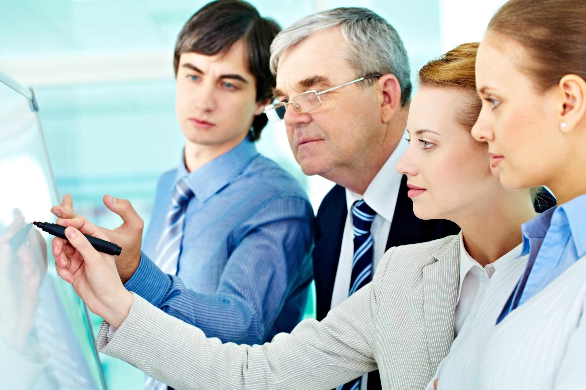 Su Mente en Mercadeo y Ventas