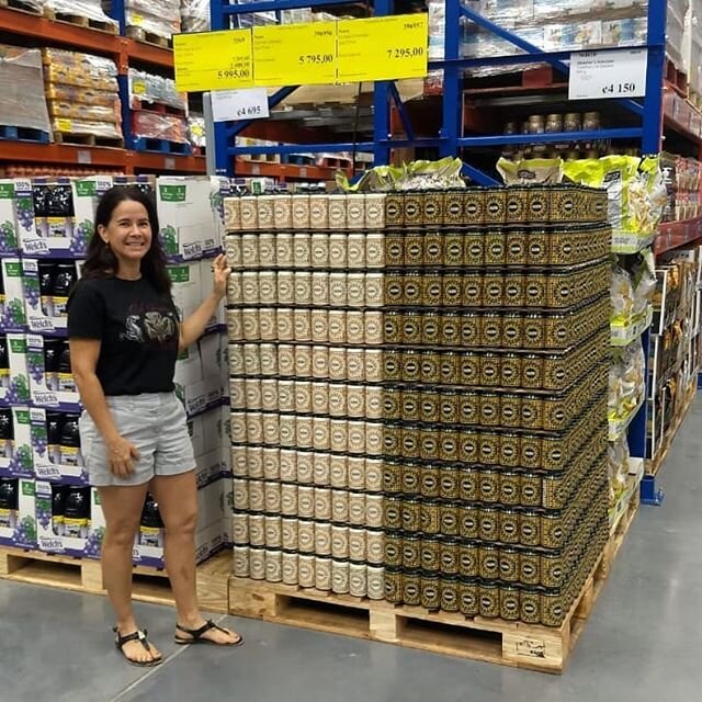 Liberiana and Chorotega 6 packs are now on sale exclusively in PriceSmart Liberia.  Special price while supplies last.  Stock up for the weekend!! - Los 6 packs de Liberiana y Chorotega ahora están a la venta exclusivamente en PriceSmart Liber