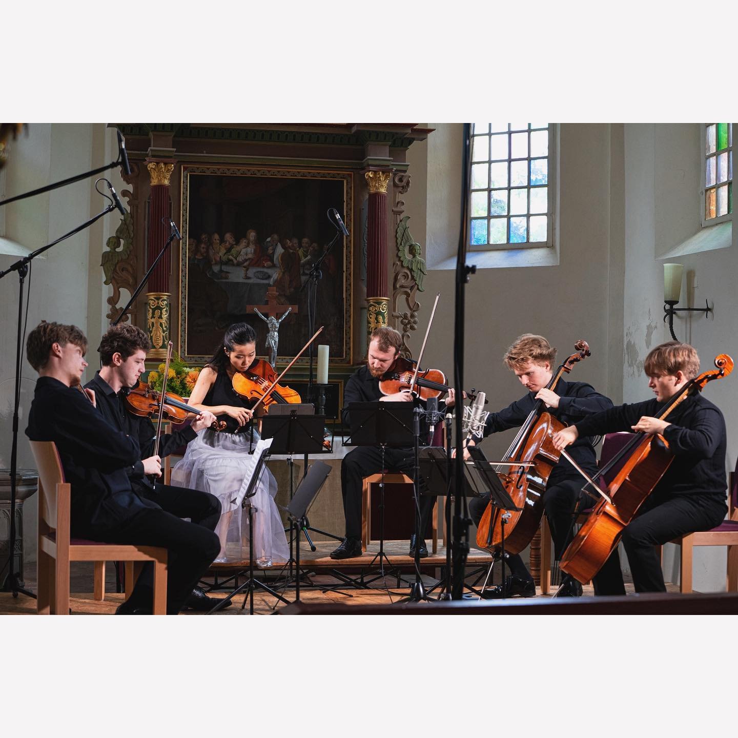 Fun times this summer at @chambermusicacademy.nitzow ✨

Thank you @sara.rilling 🥰

#nitzow #kammermusikakademie #sch&ouml;nberg #music