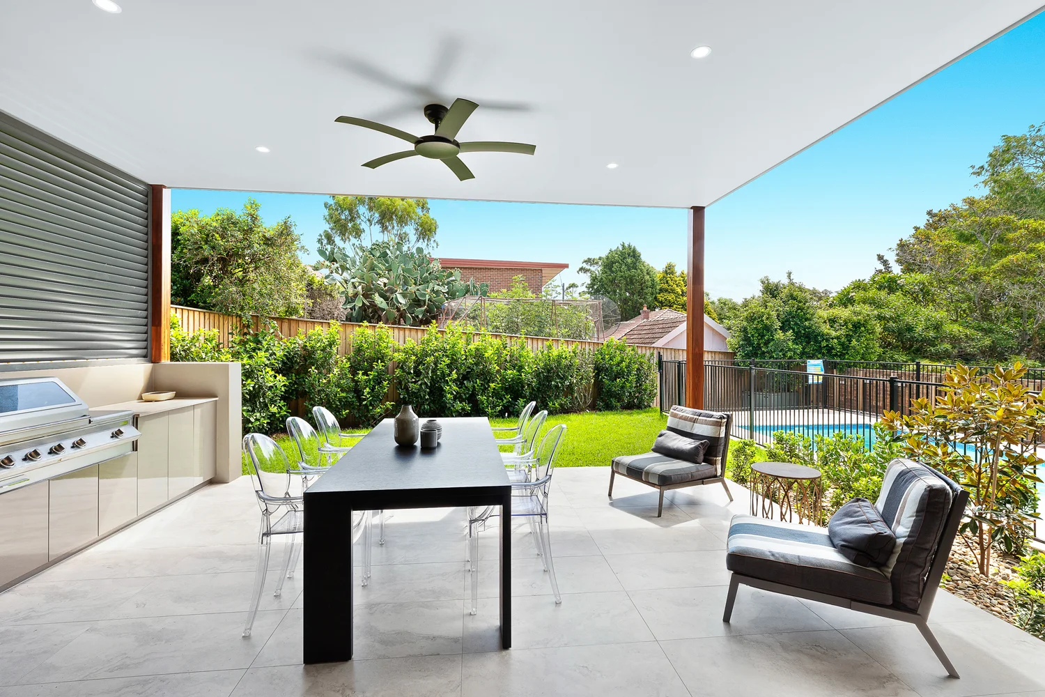24 Raeburn Avenue - Backyard.jpg