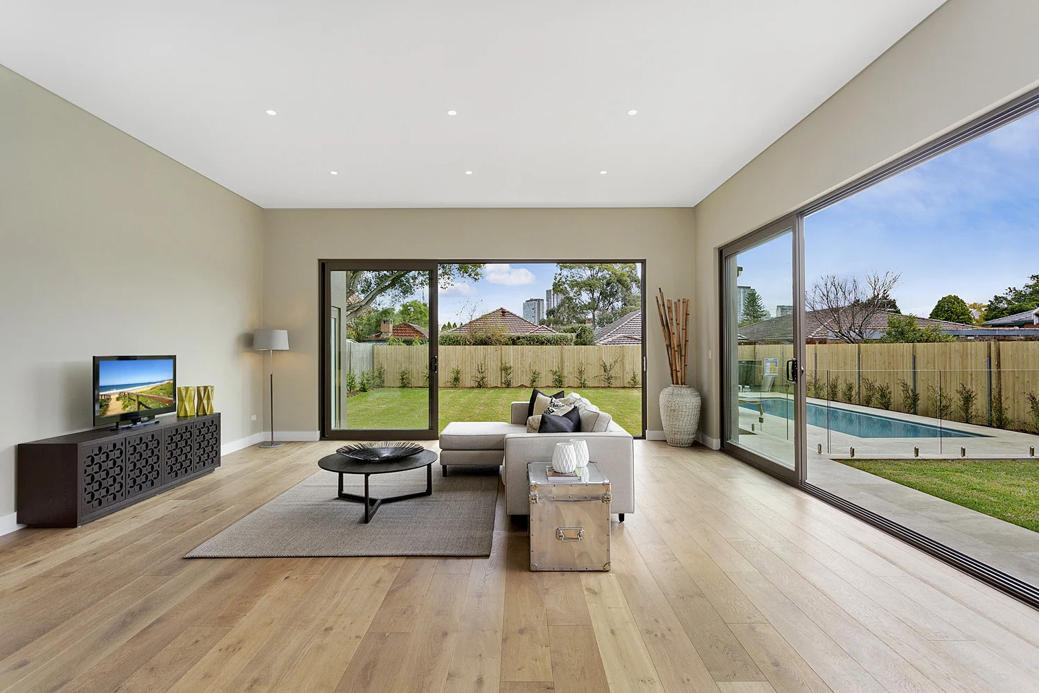 hires.1440543402-10432-003_Open2view_ID372739-6_Holland_Street__Chatswood.jpg