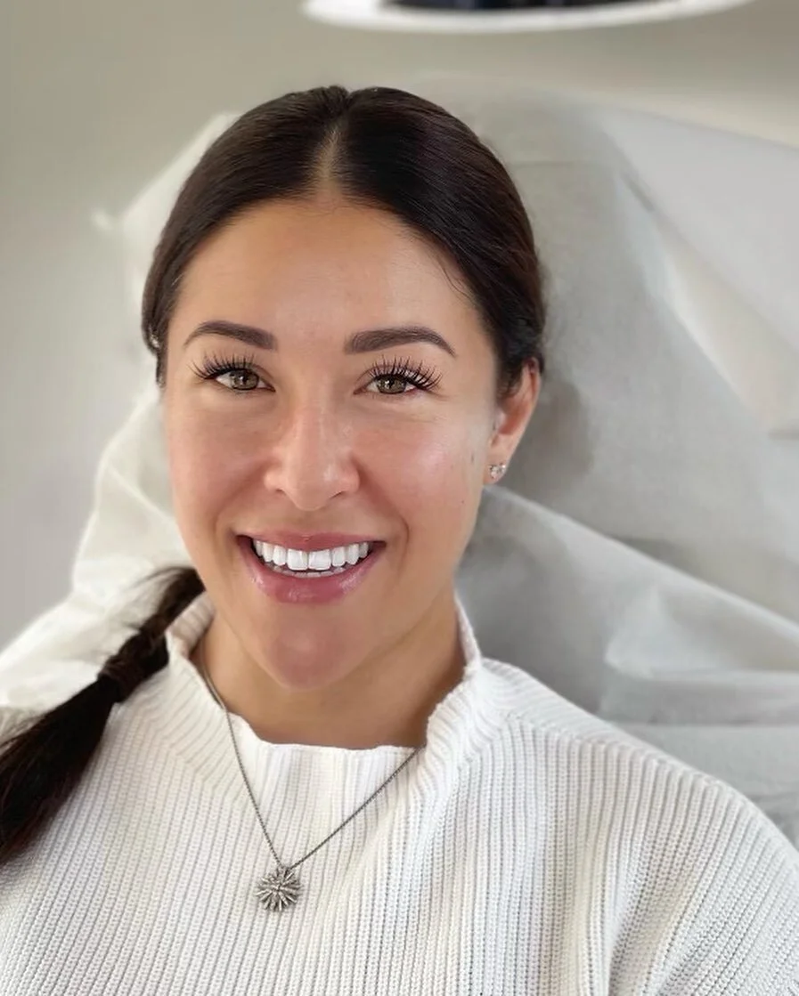 Healed combo brows🫶 
Dm me asap to book your holiday brow appointment/retouch!! 

Hello! My name is Morgan Young! I&rsquo;m an artist at the Little House of Ink. Julie Sherman @JewelsArtistry is my brow mentor🤍 I specialize in microblading and shad