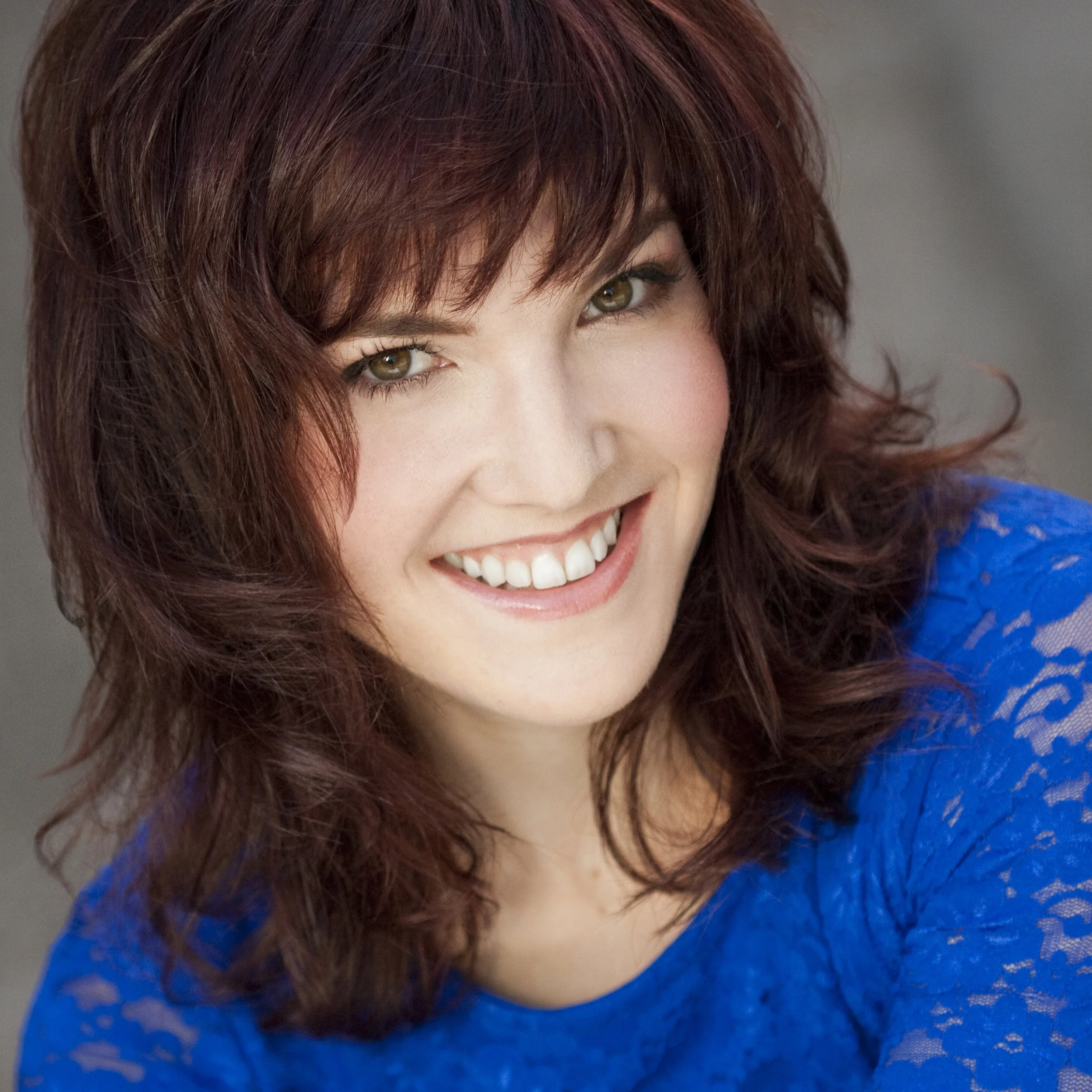 Amber 2018 headshot.jpg