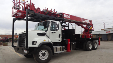 110 ft Elliott Boom Truck