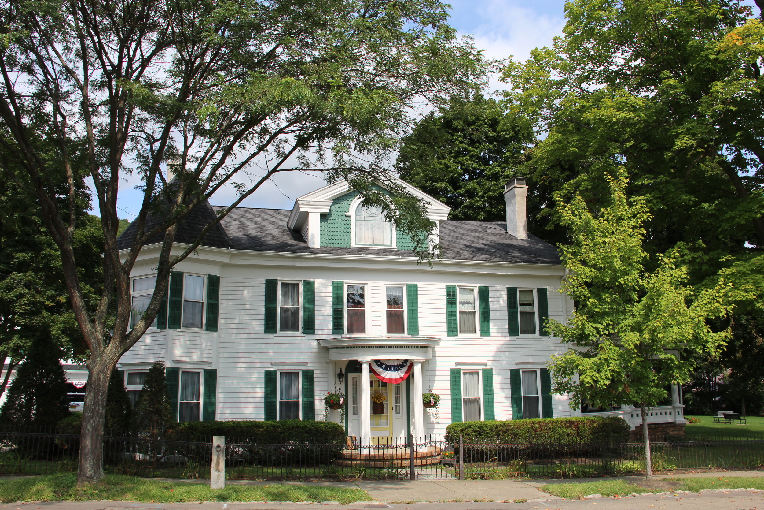 Historic Champlin House Bed and Breakfast Inn