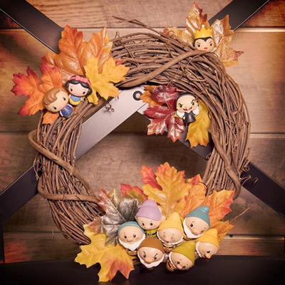 SnowWhiteWreath.jpg