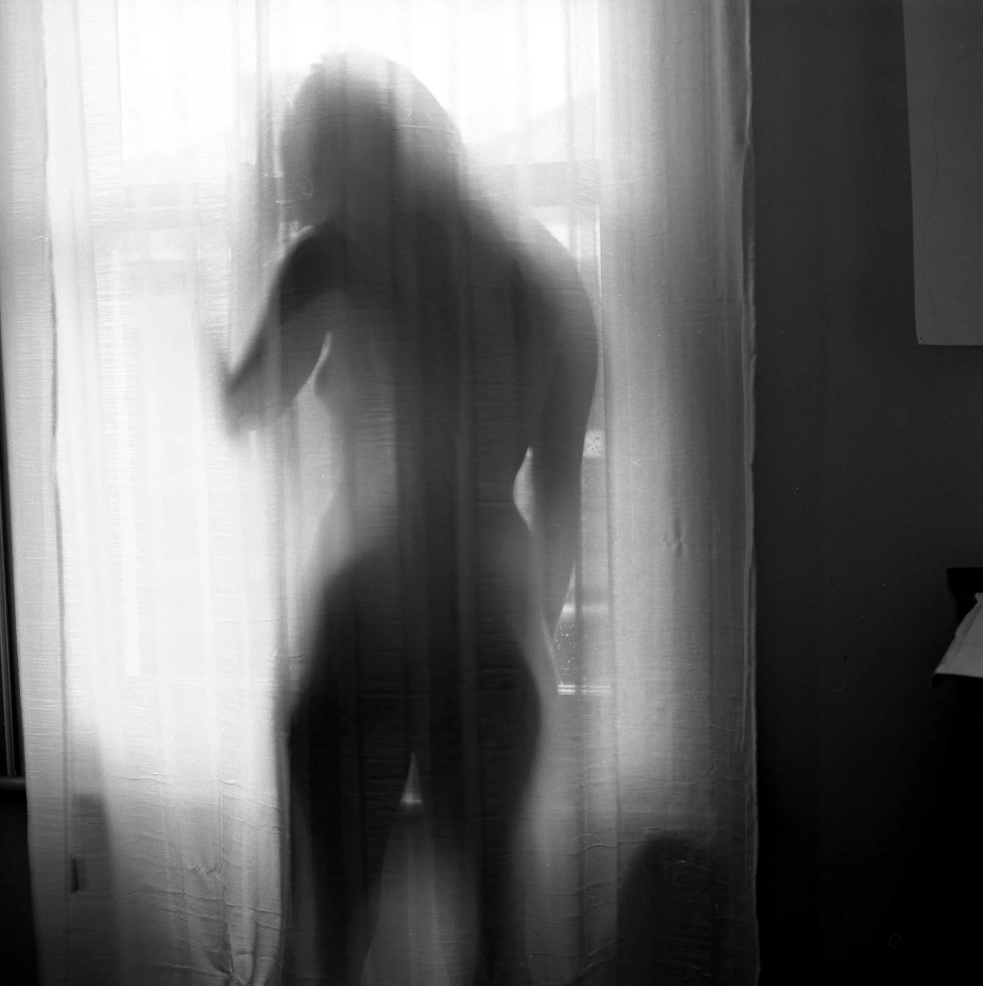 girl03.jpg