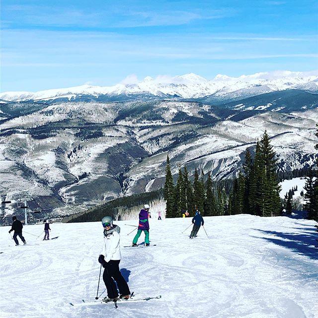 &ldquo;Staying home is way better than an awesome Vacation&rdquo;~said Nobody📍
.
.
#beavercreek #colorado #ski #skiing #snow #snowboarding #snowboard #skiresort #mountain #mountains #winter #travel #honeymoon #vacation #vacay #trip #travelusa #trave