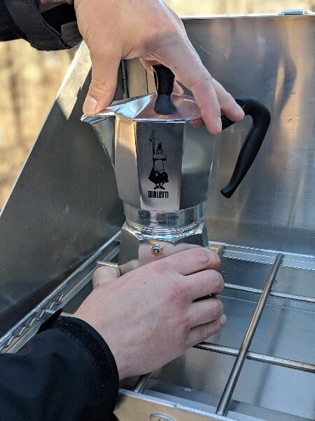 bialetti moka express top and bottom chamber to make camping coffee
