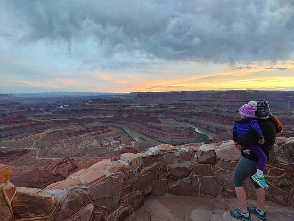 Sunset at Dead Horse Point State Park overlook