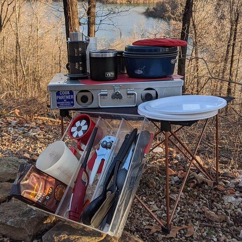 How to Set Up a Portable Camping Kitchen Box Today