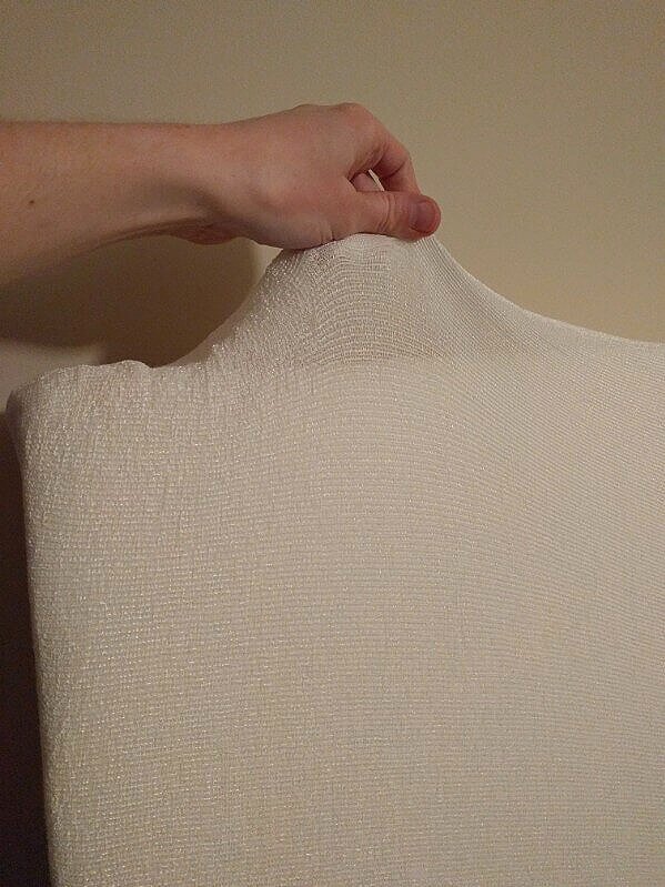 non removable cover sewn around the milliard tri fold camping mattress