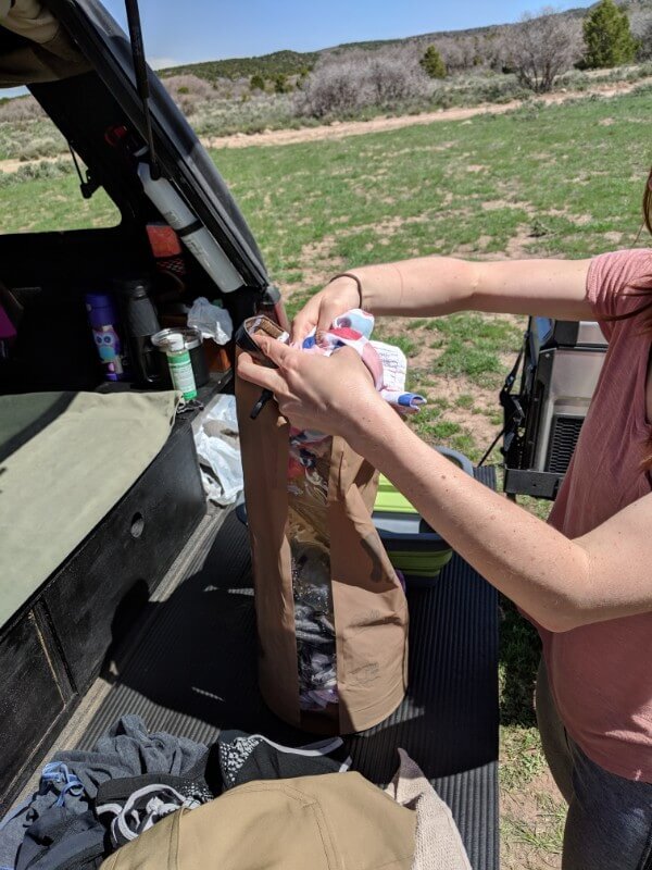 loading the portable camping washing machine