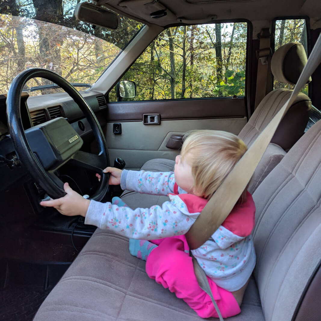 Road Trip with Toddler - 9 Essential Survival Tips