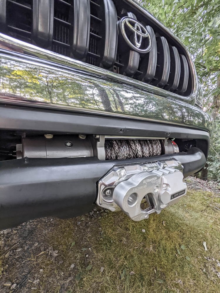 The Best Off Road 4x4 Winch for Overlanding - The Warn M8000