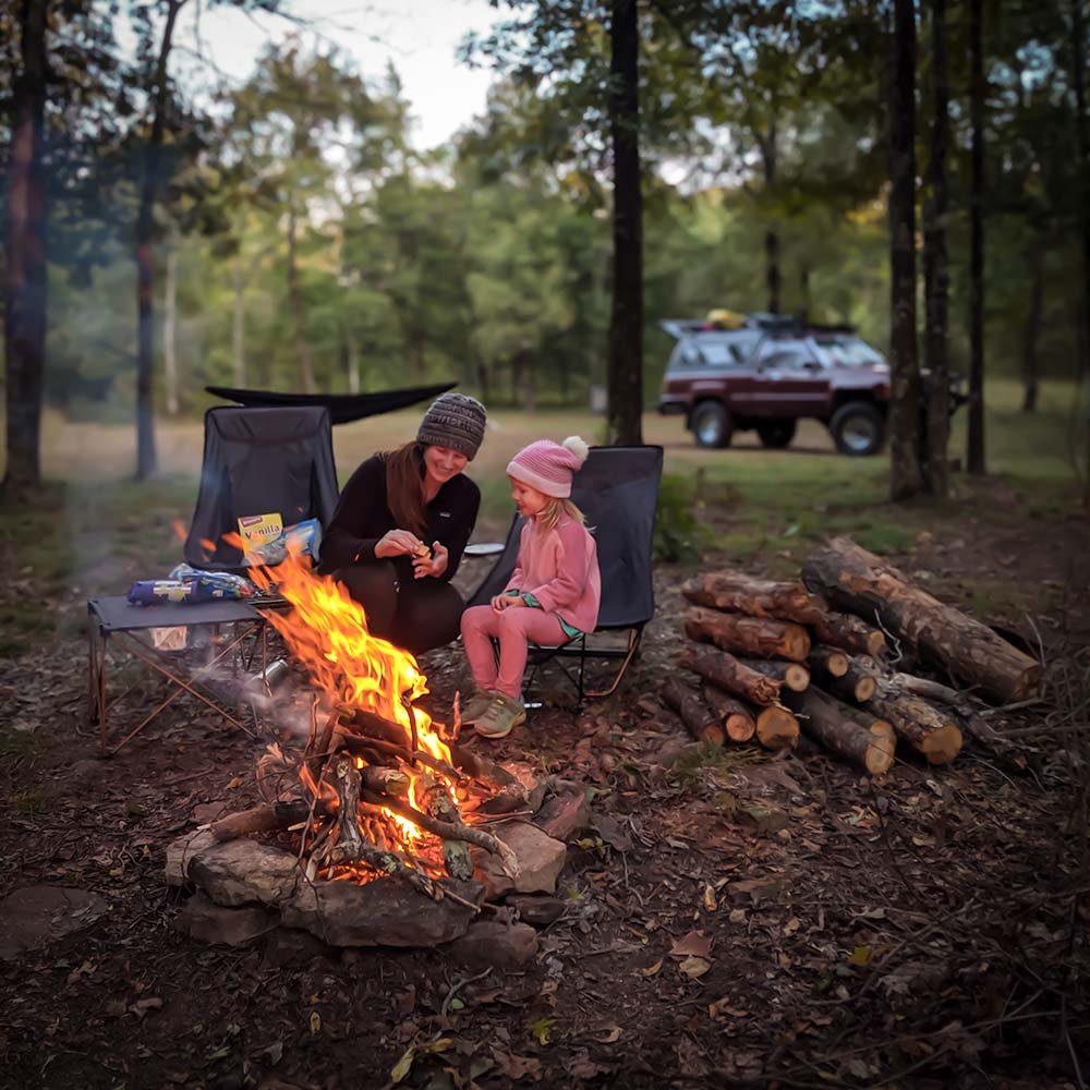 How to Build a Campfire [The Ultimate Guide]