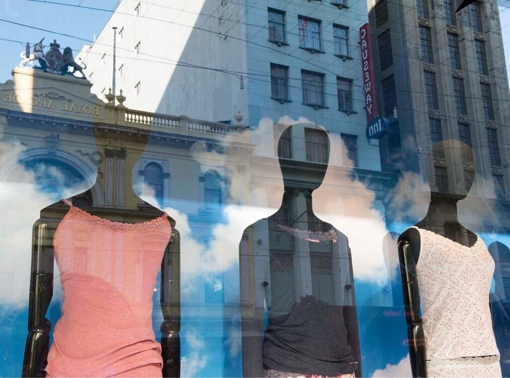 Window into the past, 2019 #streetphotography #reflections #windowdisplay #windowphotography #melbournephoto #melbournepics #mannequin #melbournecitylife #mayburyink