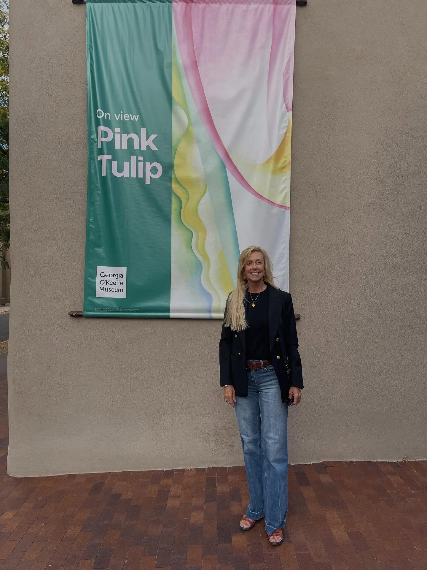 Art Bias artist Deb Shea had a wonderful time this weekend in Santa Fe, New Mexico, teaching a workshop at the Georgia O&rsquo;Keeffe Museum using the &ldquo;Goat&rsquo;s Horn in Blue&rdquo; pastel painting as a point of departure. 

Deb said that &l