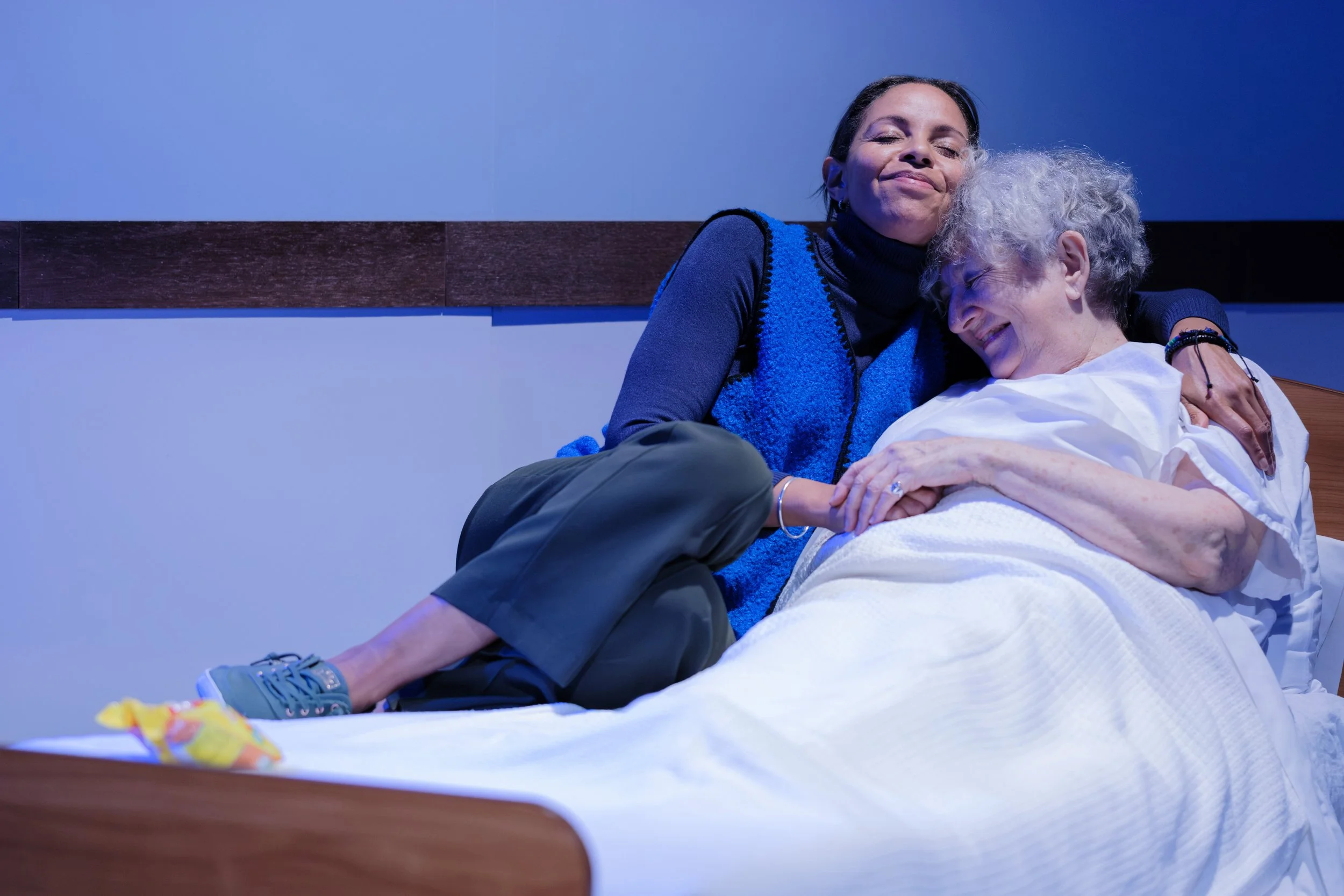 5125 MT26EF 2690 © Robert Catto.jpeg