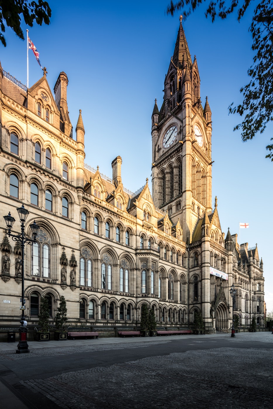 MANCHESTER2.jpeg