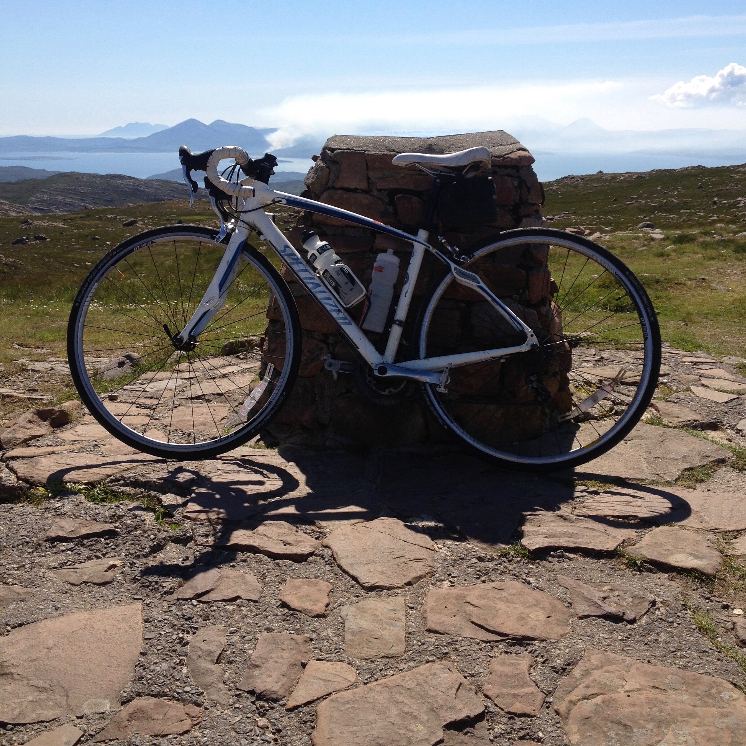 Ever since I saw it in ‘100 Greatest Cycling Climbs’ by Simon Warren I wanted to get to the top of Bealach na Bà; I was very chuffed when I finally made it!