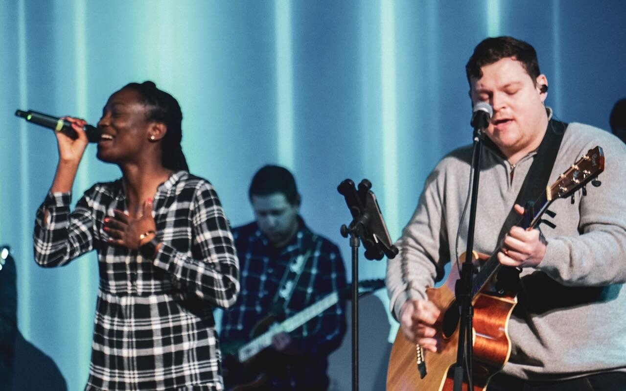 Tonight is MIDWEEK! 🙌

We can&rsquo;t wait to see you all tonight at 7:15pm! Midweek is a great opportunity for us to all fellowship, worship, &amp; grow in the Word. Invite a friend and join us in person or online.

Also, SuperKids is on! If you ha