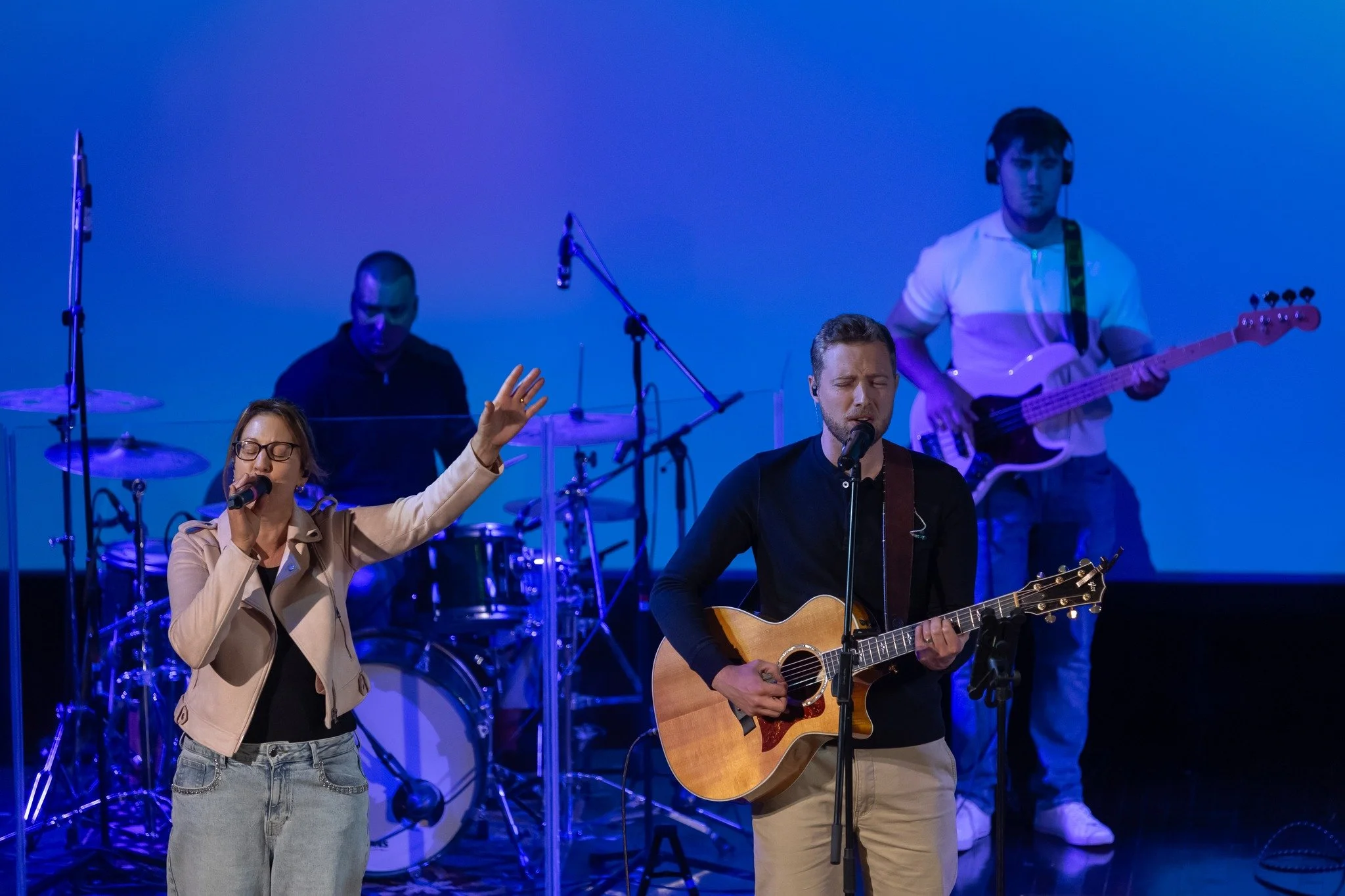 Midweek is TONIGHT! 🙌

We can&rsquo;t wait to see YOU tonight at 7:15pm! Midweek is a great opportunity for us to all fellowship, worship, &amp; grow in the Word together. Invite a friend and join us in person or online.