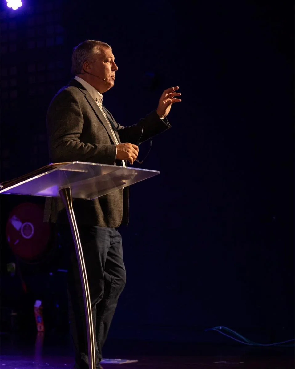 Sunday is almost here! 🙌

We can&rsquo;t wait to see you - it&rsquo;ll be a great time in the House! Make sure to invite a friend. You don&rsquo;t want to miss it. We&rsquo;ll see you at 11am in person or online.