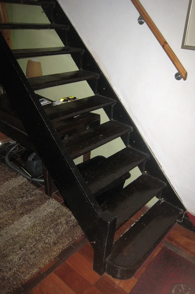 before: stair tread and stringer detail