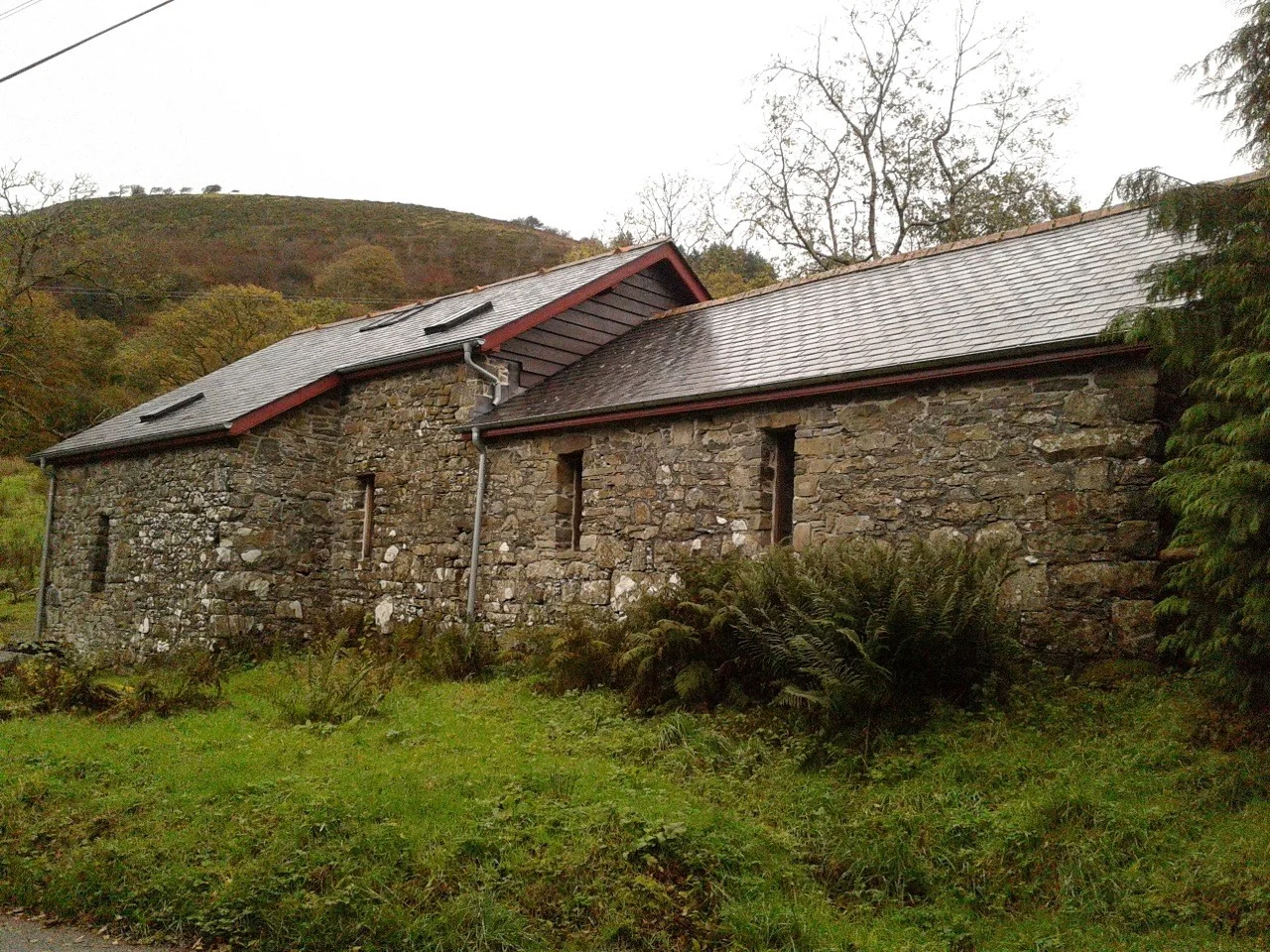 restoring a 120 year old stone barn