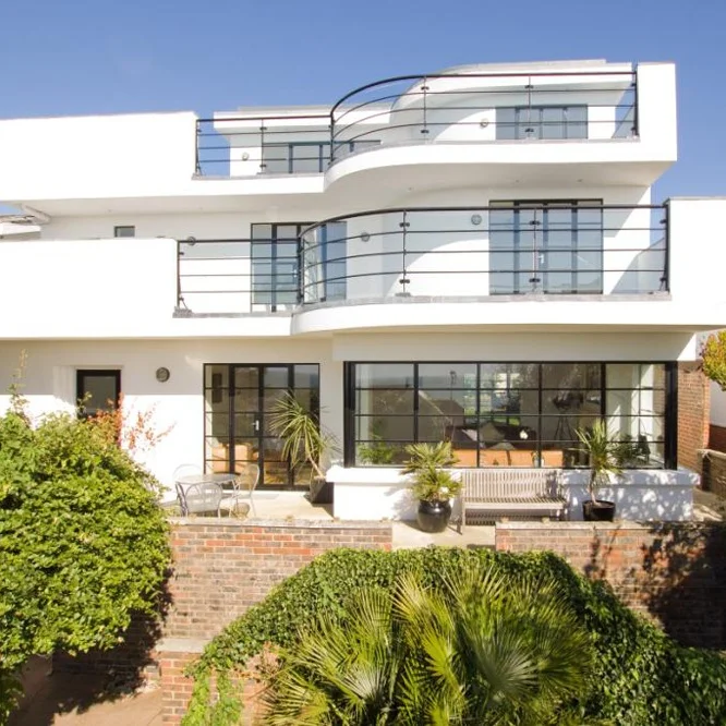 aaa-bungalow-goes-artdeco-exterior.jpg