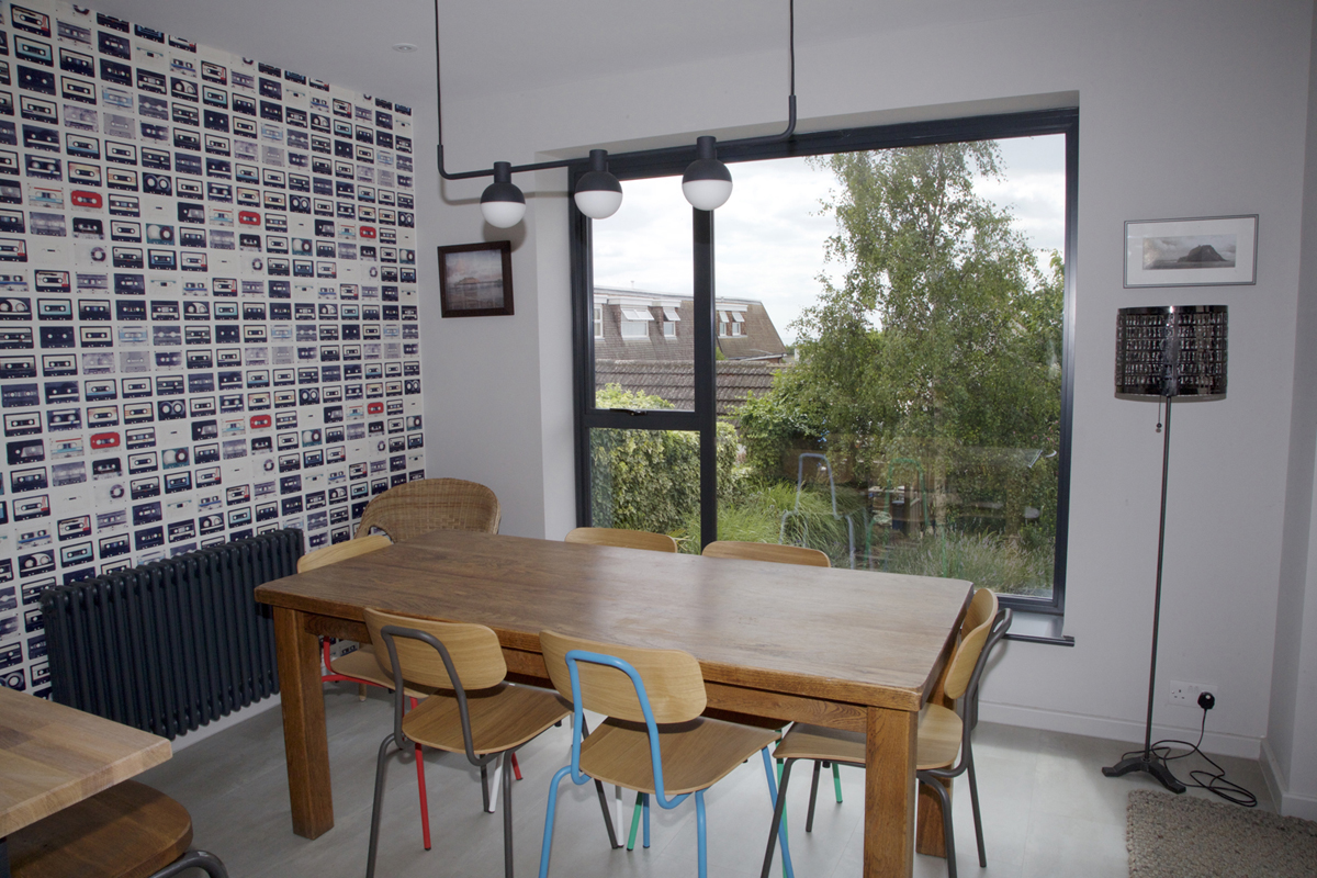 cosy dining area with view to garden