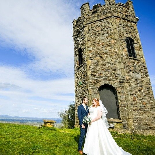 We had the pleasure of taking this newly married couple back to the place where they had their first date. The Folly Tower Pontypool.

 #Torfaen #emotionpicturephotogtaphy #wedding #pontypool #weddingphotographer #localbusiness #wedding #nikon #emoti
