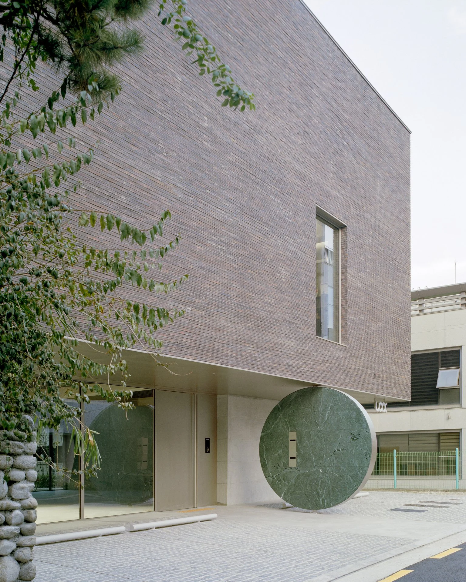 Agitstudio_Looc_2026_01 (2).jpg