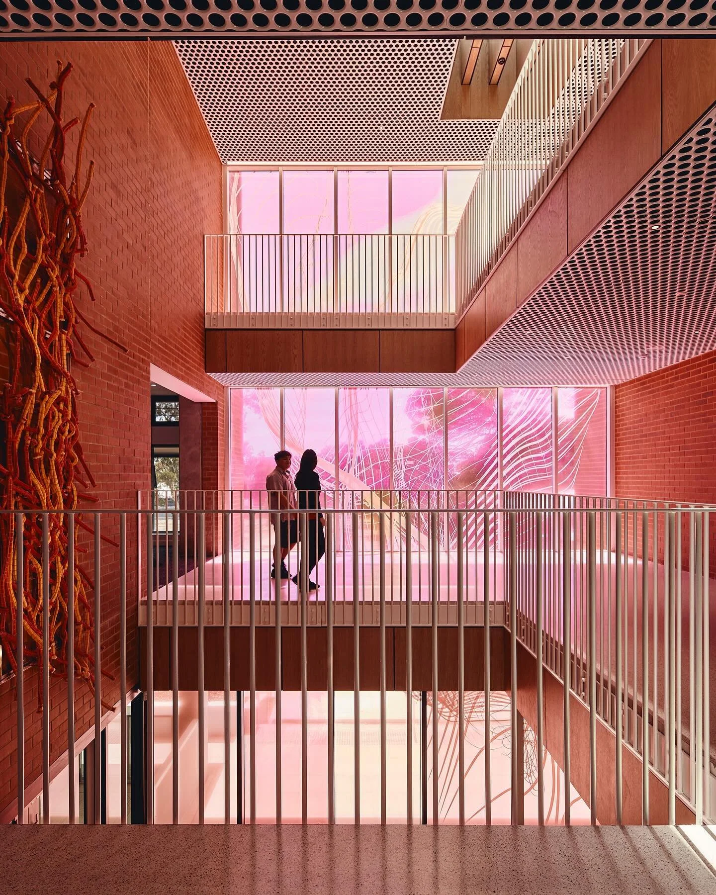 Congratulations to all the exceptional winners of the Architecture Awards WA 2024 @architects_wa 

The top prize, the prestigious George Temple Poole was awarded to Bob Hawke College Stage 2 by @hassell_studio 

The Marshall Clifton Award for New Hou