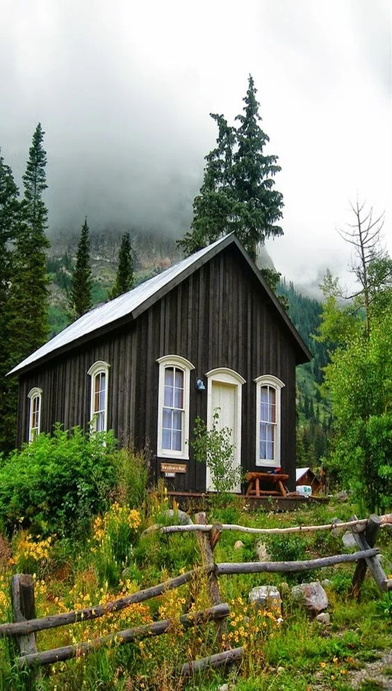 top-10-tiny-homes-one-green-bicycle.jpg