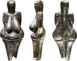 dolni vestonice venus.jpeg