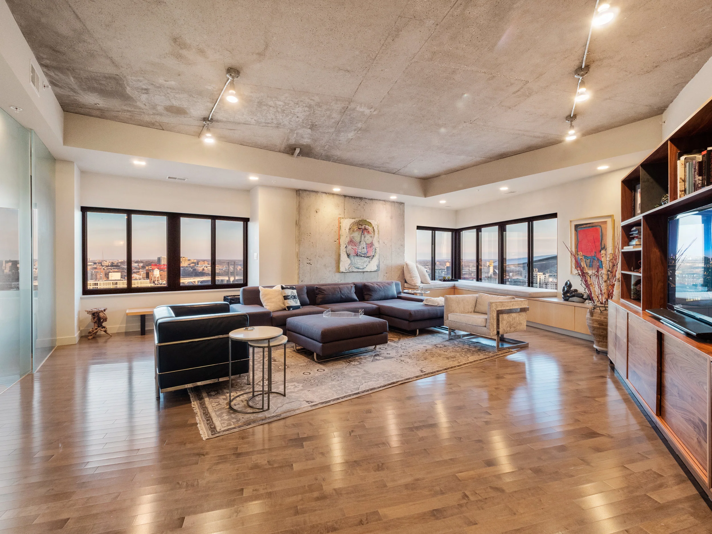 110 Bank St #2401-MLS-0017.jpg