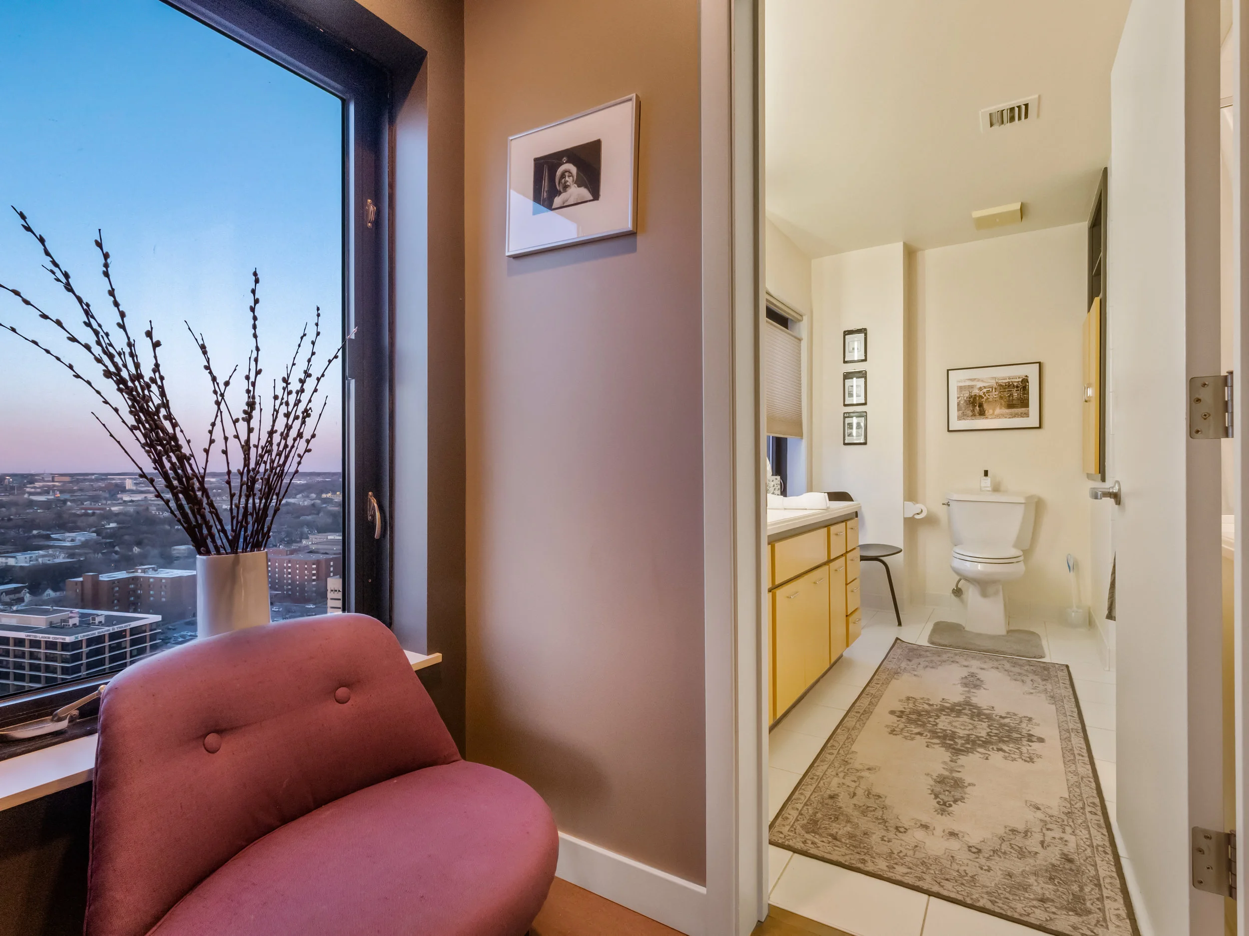 110 Bank St #2401-MLS-0029.jpg