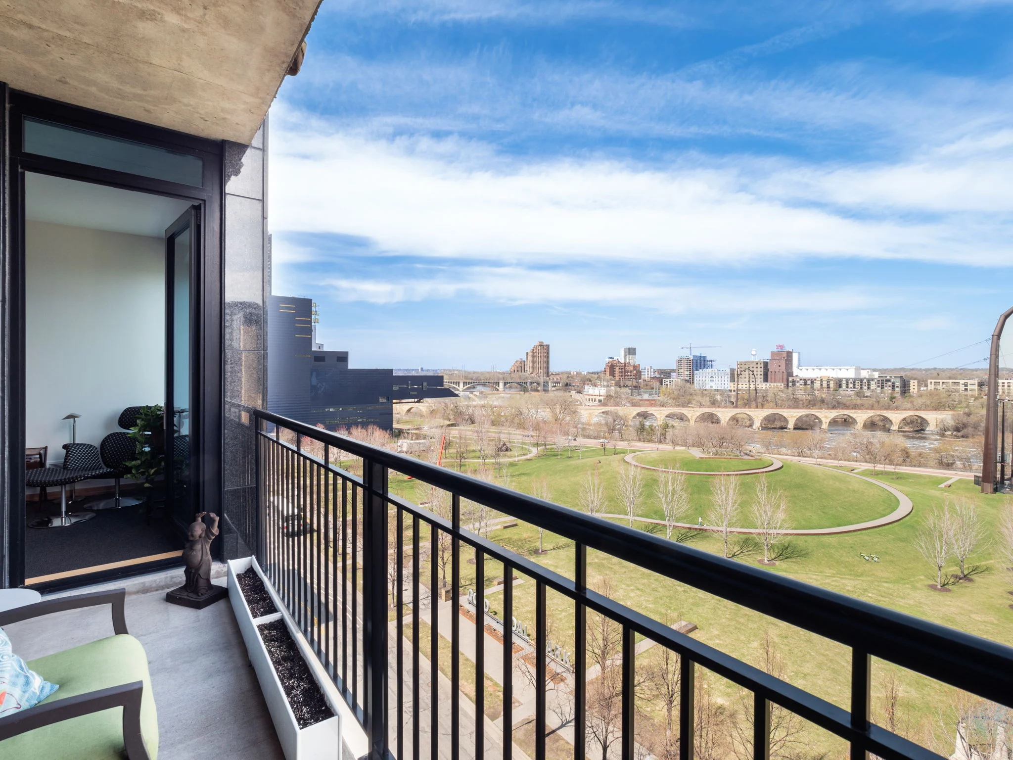215 10th Ave S #812 - 0049.jpg