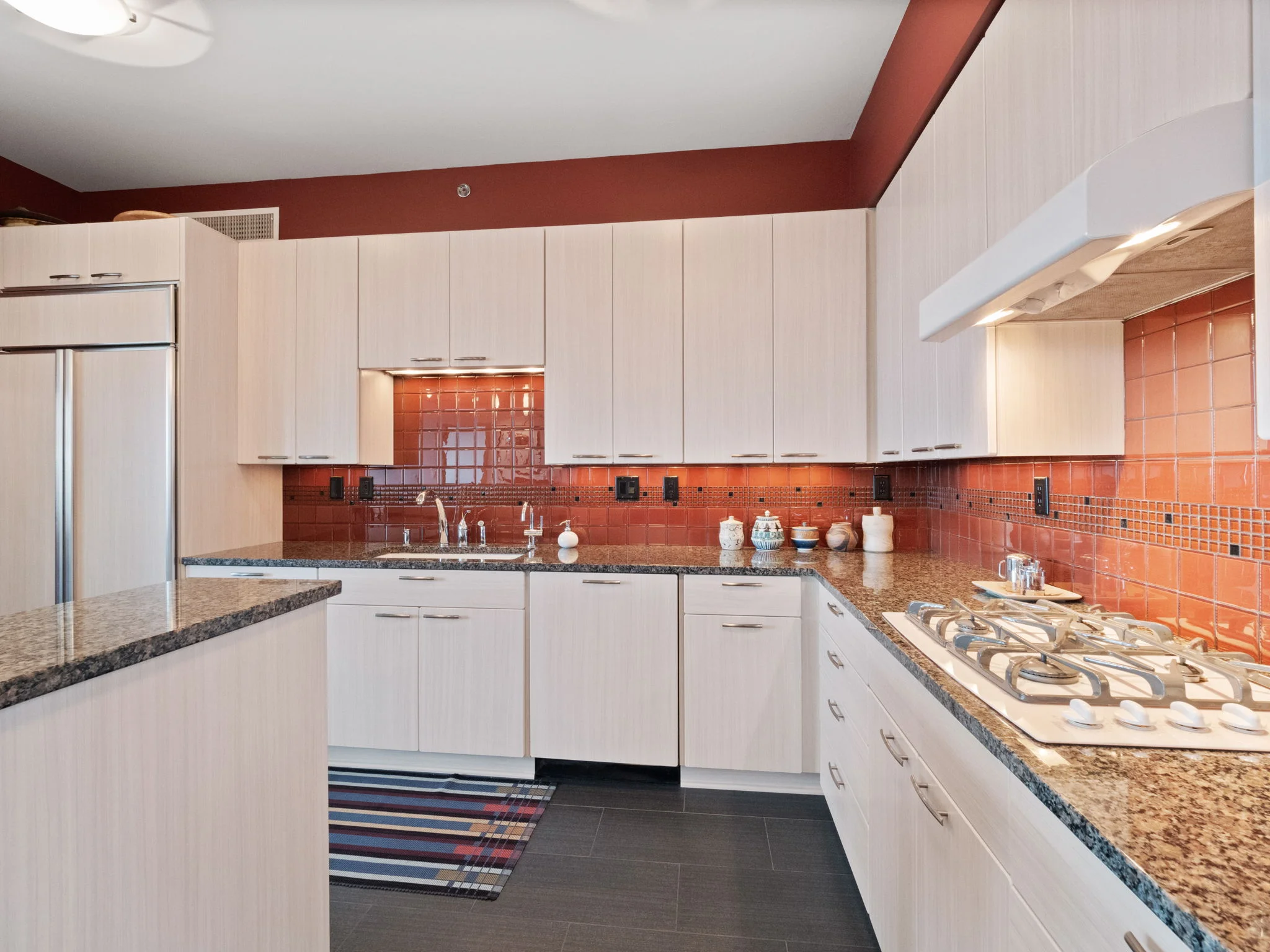 215 10th Ave S #812 - 0061.jpg