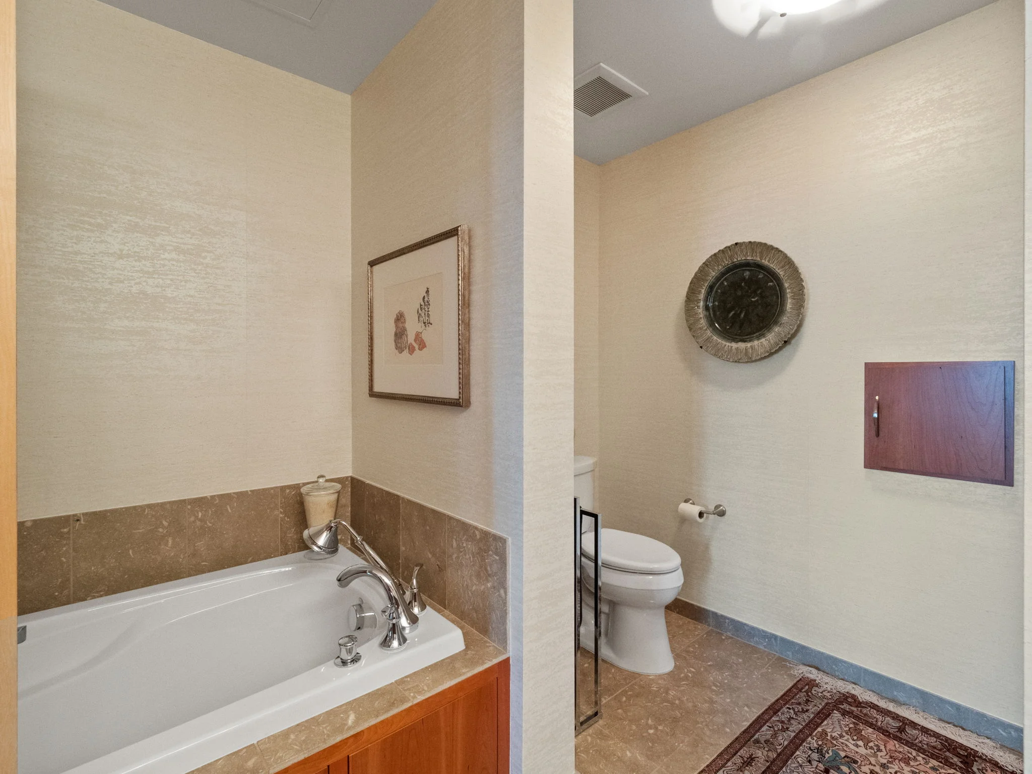 215 10th Ave S #812 - 0068.jpg