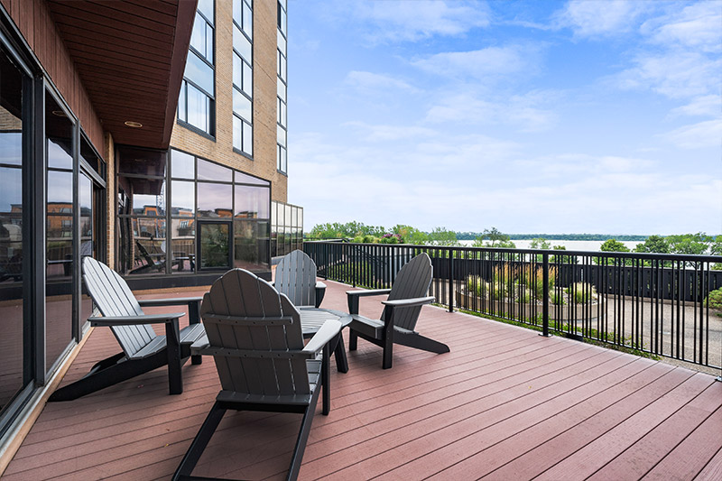 2950-Dean-Parkway-#2105-low-rez0023.jpg