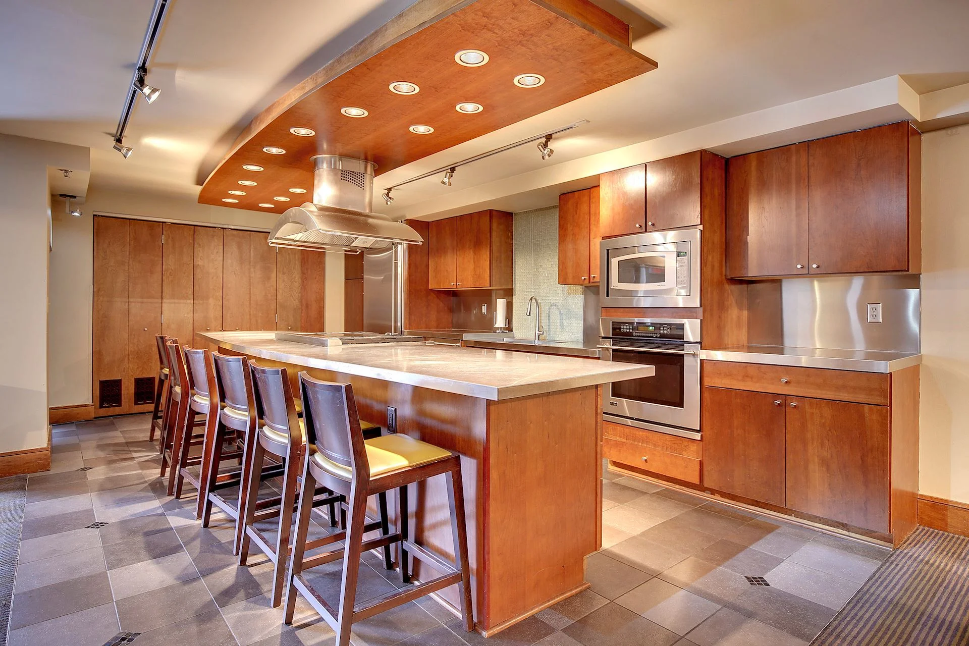 Riverwest1523_032.jpg