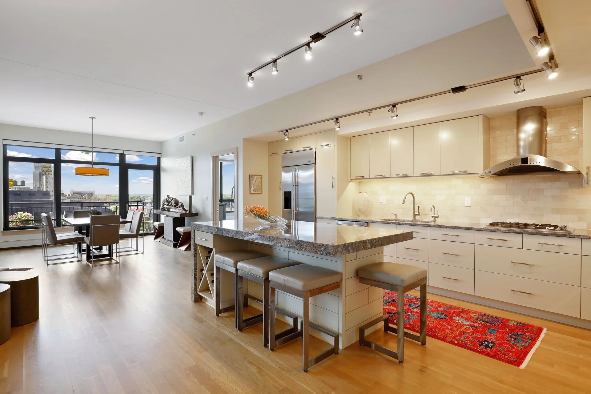 Stonebridge Lofts #909 | Mill District | $990,000 | Sold 2020