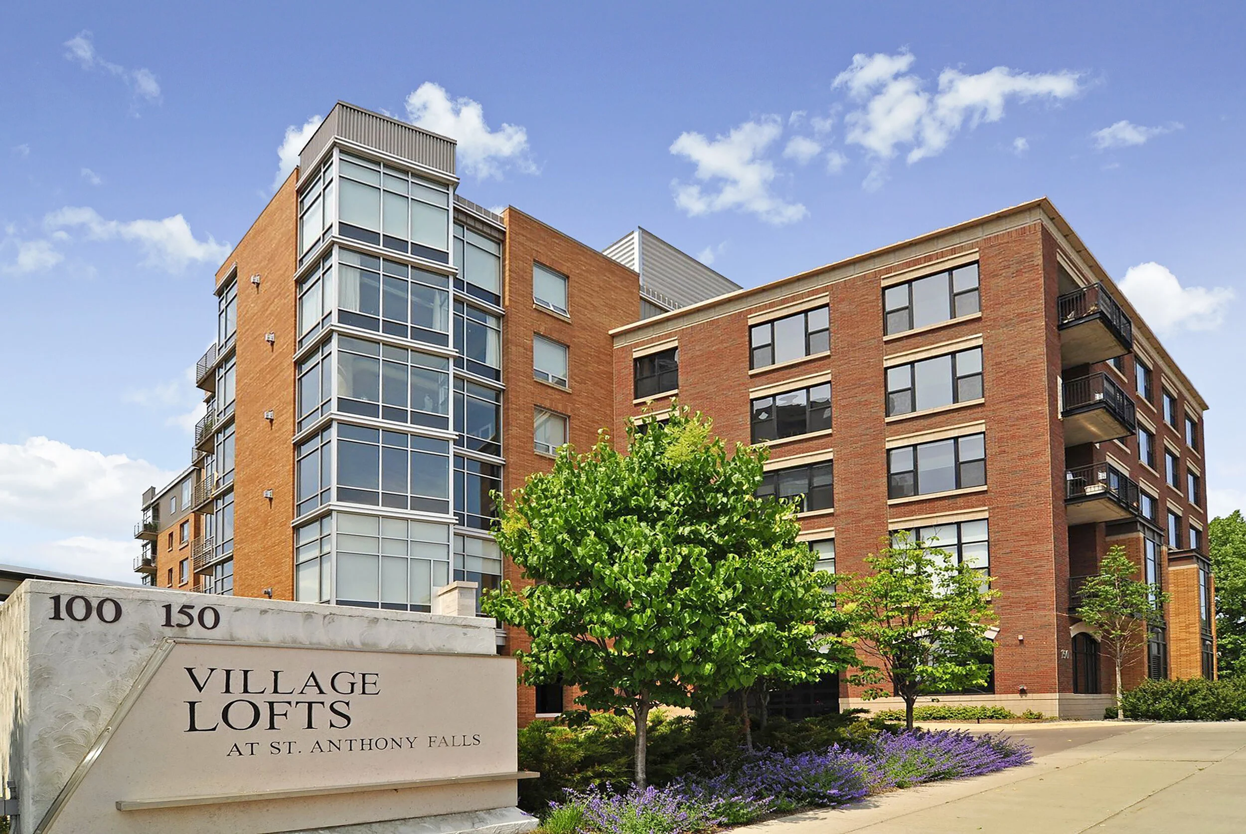 Village Lofts #A250| Northeast | $825,000| Sold | Buyer Representation