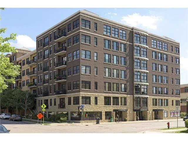 5th Ave Lofts #611 | North Loop | $2,995/Month | Leased | Tenant Representation