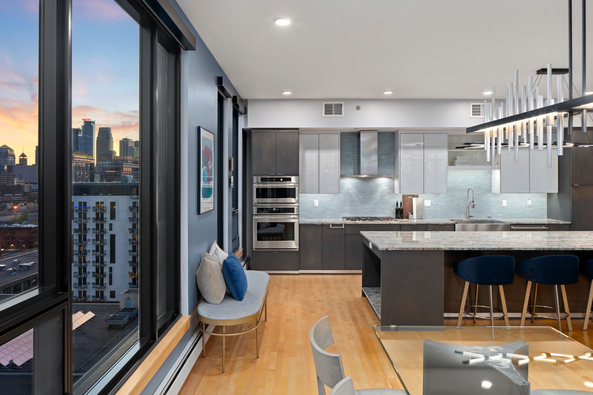 1-web-or-mls-Legacy 1201-0001.jpg