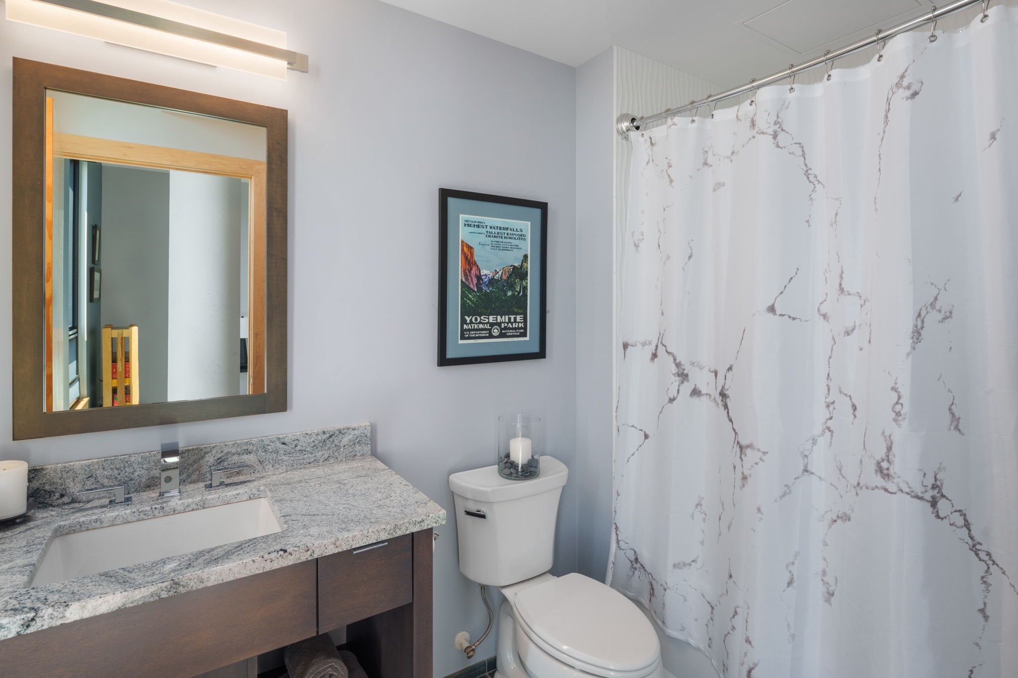 27-web-or-mls-Legacy 1201-0027.jpg