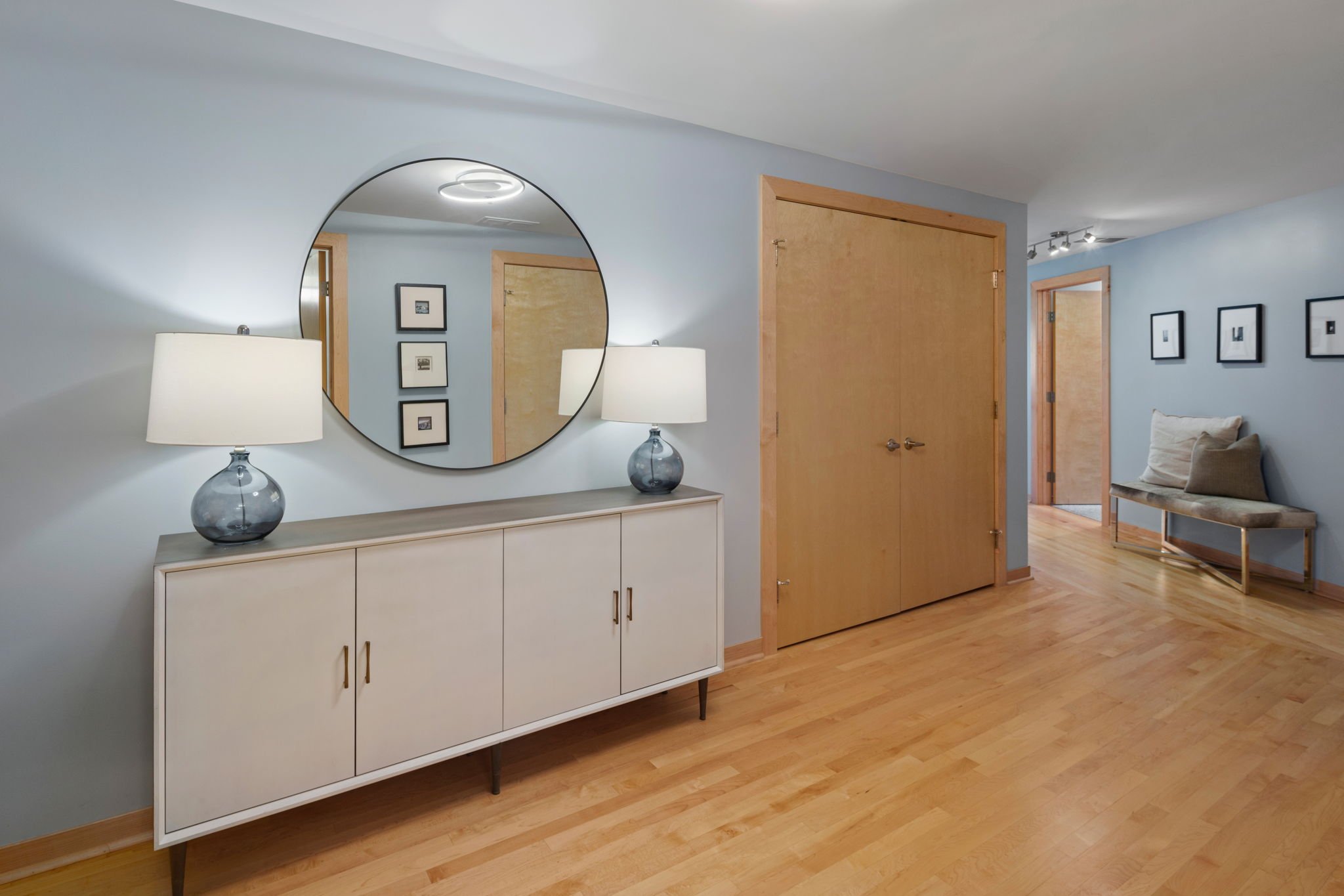 37-web-or-mls-Legacy 1201-0037.jpg